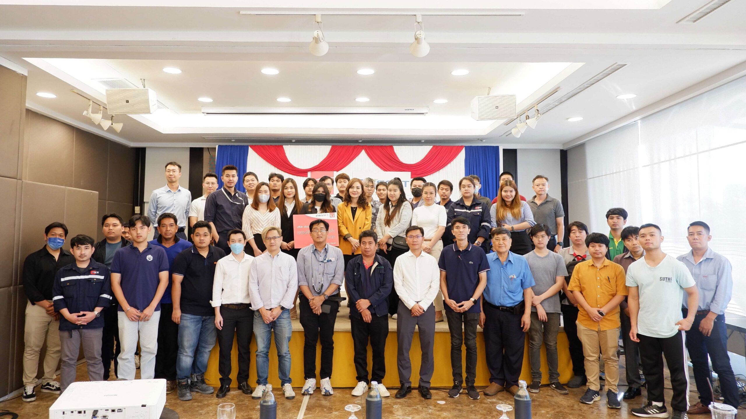ภาพบรรยากาศงานสัมมนา " CAD CAE CAM ทำทั้งหมดใน 1 โปรแกรม " 