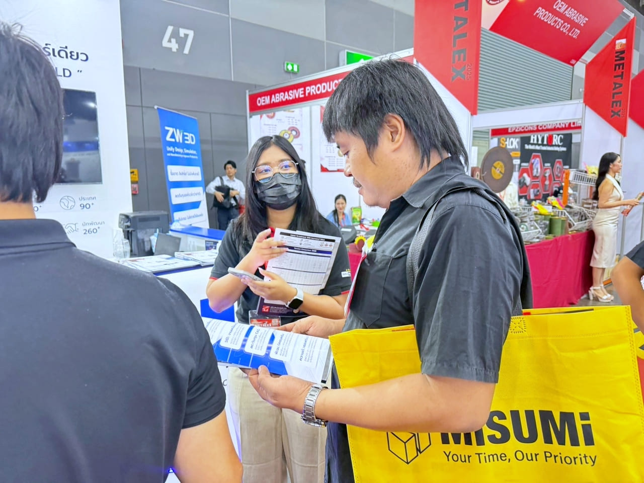 บูธ CB07 ของ ZWSoft และ เซียน จิ้น เทรดดิ้ง แสดงเทคโนโลยีล้ำสมัยในงาน Metalex 2025 บูธ CB07 ของ ZWSoft และ เซียน จิ้น เทรดดิ้ง แสดงเทคโนโลยีล้ำสมัยในงาน Metalex 2025