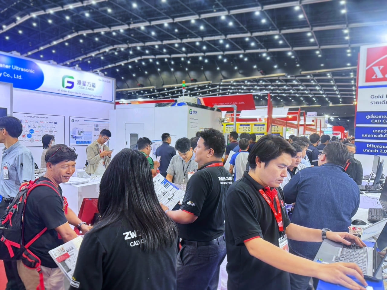 ภาพรวมบรรยากาศบูธ CB07 ของ ZWSoft และ เซียน จิ้น เทรดดิ้ง Metalex 2025 ภาพรวมบรรยากาศบูธ CB07 ของ ZWSoft และ เซียน จิ้น เทรดดิ้ง Metalex 2025